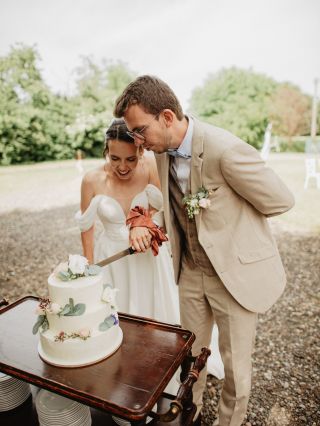 I svatbu vám osladíme! 😍 Hledáte ten pravý dort na svatbu nebo kompletní sweet bar? U nás jste na správném místě! Více...