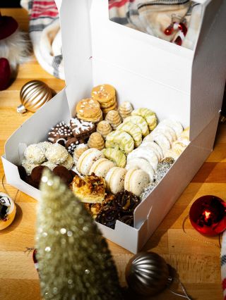 PŘEDOBJEDNÁVKY CUKROVÍ! ✨ S radostí oznamujeme, že letos spouštíme předobjednávky vánočního cukroví! V nabídce klasické i...